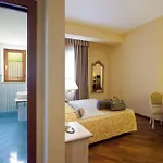 Punta Campanella Resort&spa 4*