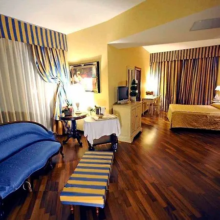 Punta Campanella & Hotel Massa Lubrense