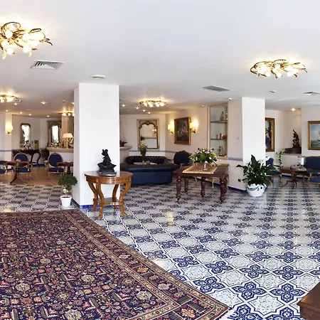 Punta Campanella & 4*