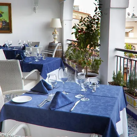 Punta Campanella & 4*